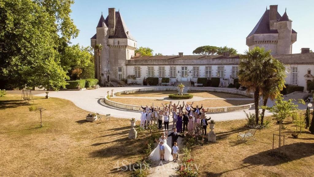 Chateau De Mornay Saint-Pierre-de-l'Isle Exteriör bild